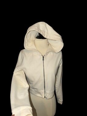 American Eagle cream off white crop hoodie jacket women’s M
